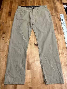 Denali Men's Khaki Delta Pants Size 34x30